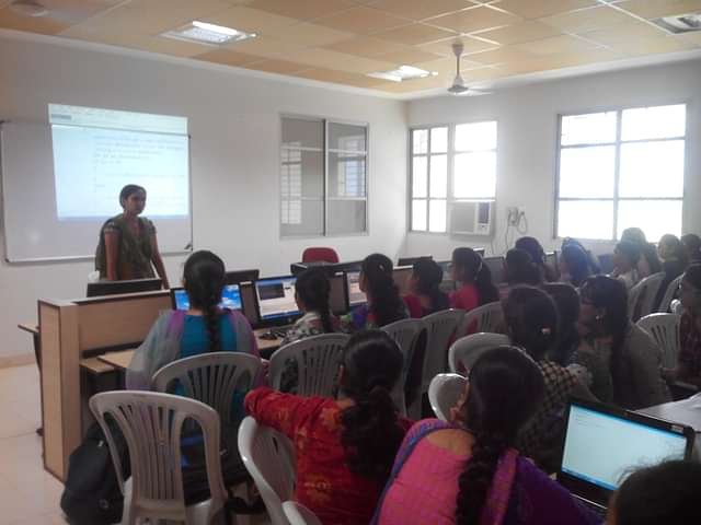 Madhuben_&_Bhanubhai_Patel_Institute_of_Technology